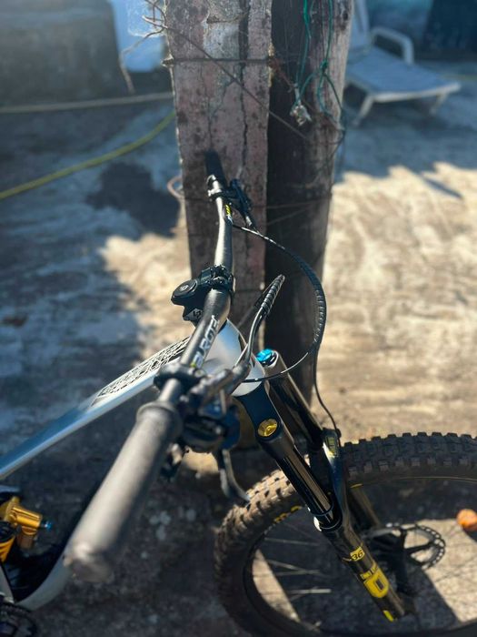 Lapierre Spicy CF 7.9 - Enduro - Carbono