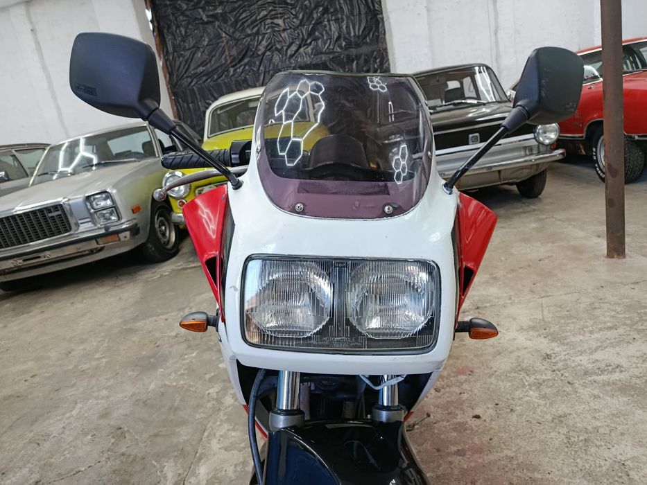 Yamaha FZ750 Genesis 1988 rok Klasyk