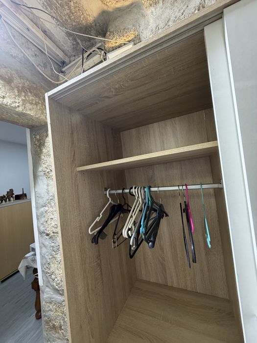 Guarda roupa novo