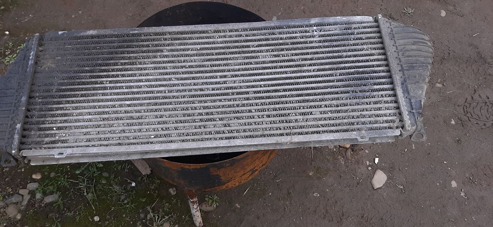 Радиатор турбо надуву ауди 100