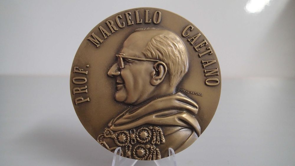 Medalha de Bronze Prof. Marcello Caetano
