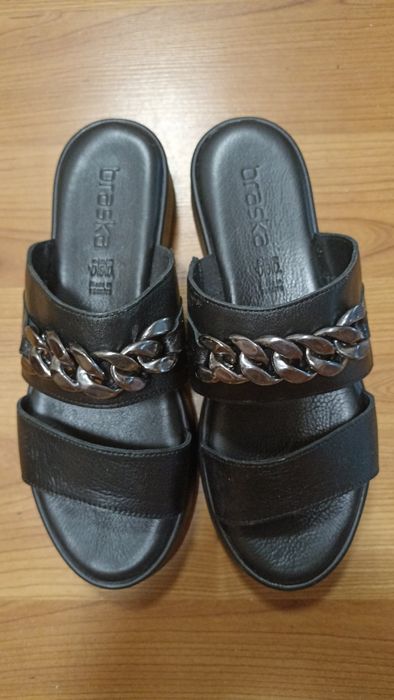 Новые шлепанцы, шлепки braska 40 размер