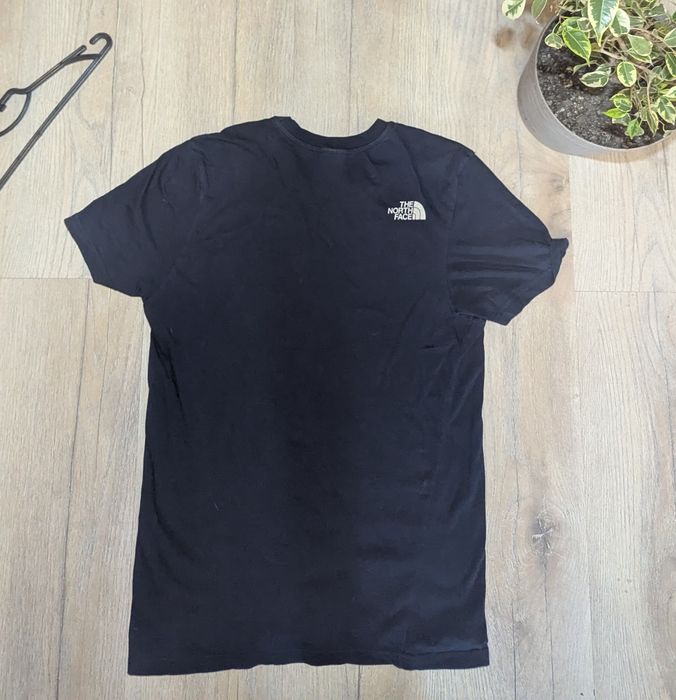 Футболка the north face