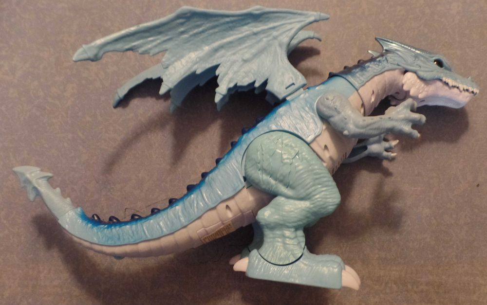 Dragão Interativo de Brincar – Com Som e Movimento (874)