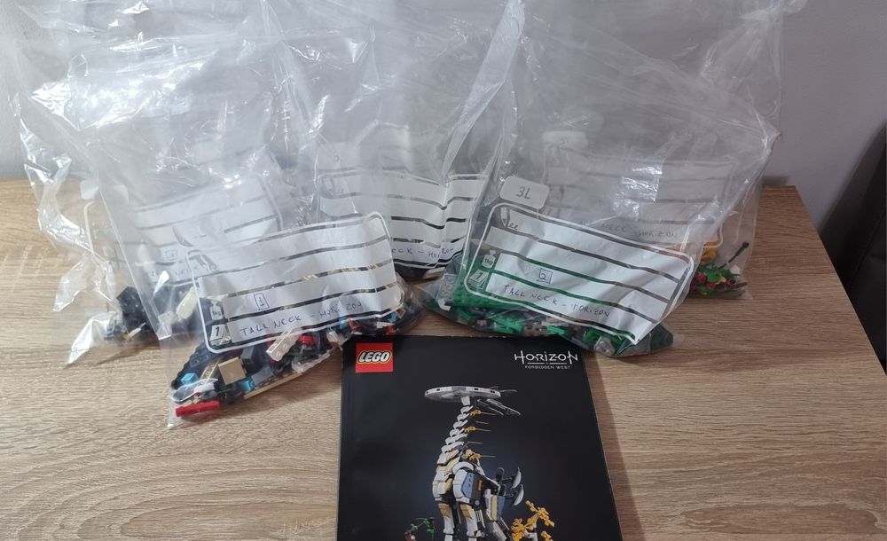 Set Lego Tall Neck 76989