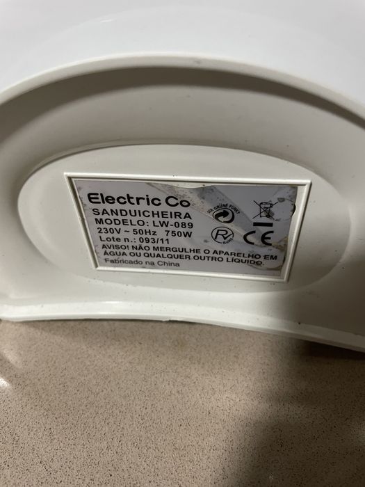Sandwicheira/Torradeira Electric Co LW-089, nova sem caixa