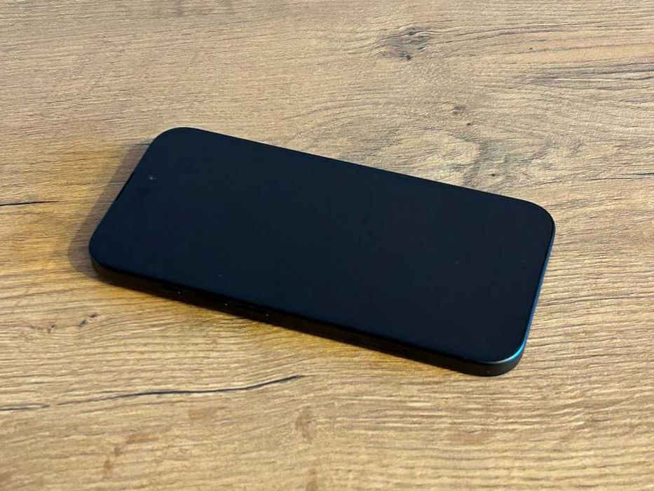 iPhone 16 128GB Czarny Black Komplet 17 Kondycja: 95%