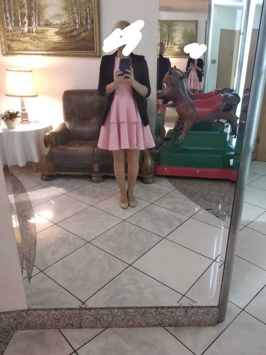 Różowa sukienka mini rozmiar 34 (XS) wesele