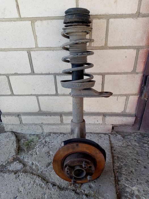 Стойки на Опель вектра А