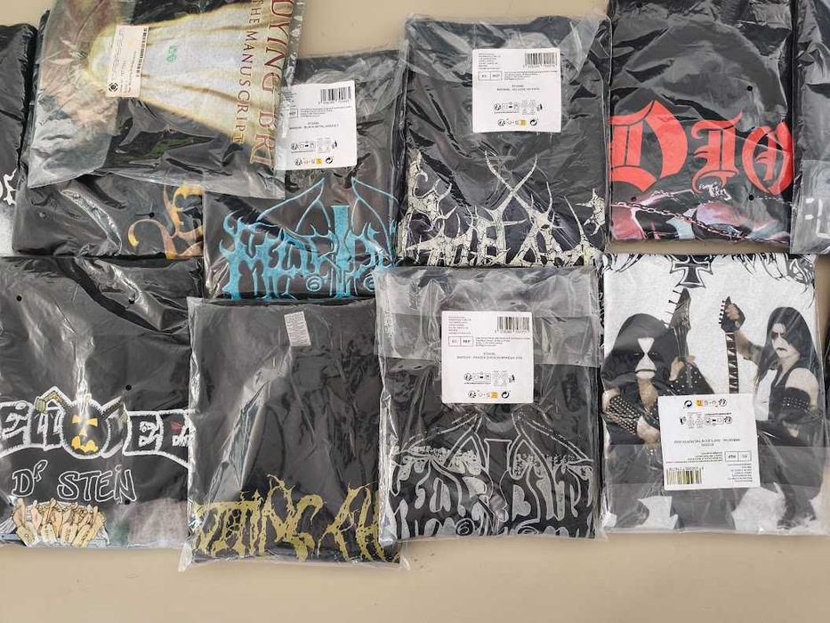 T-Shirts Heavy Metal/Black Metal novas