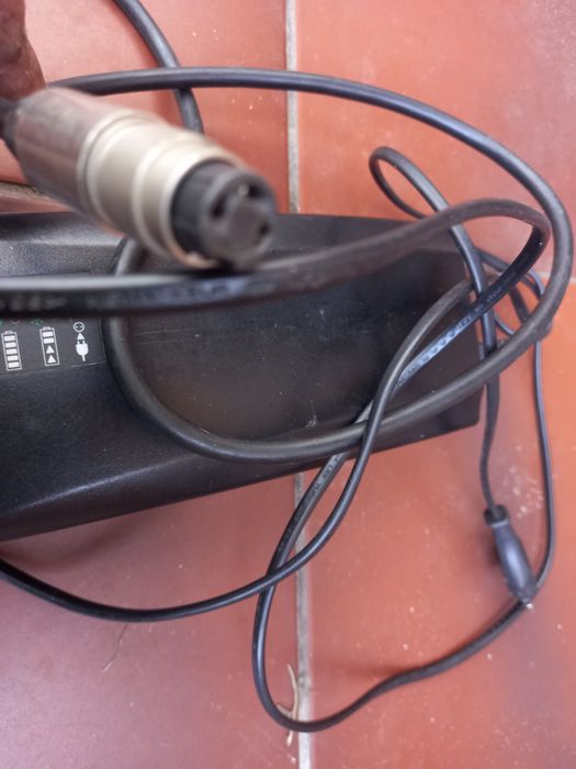 Ładowarka do roweru elektrycznego