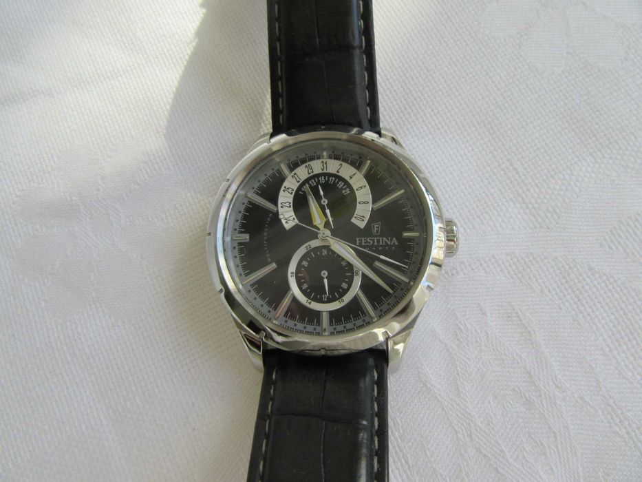 "FESTINA" (16573) - Pouco uso - Bom estado