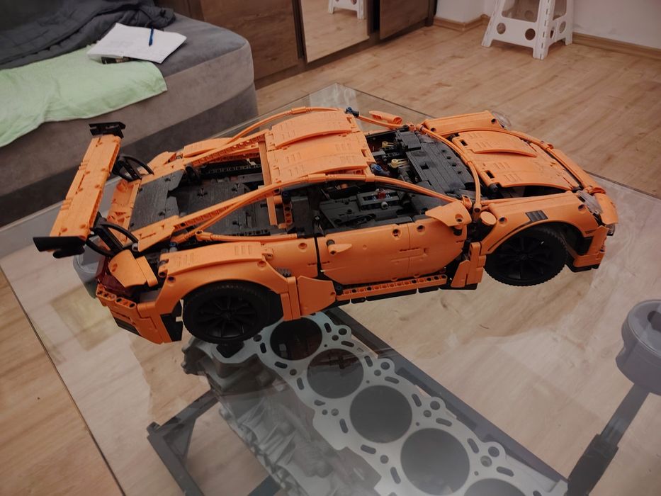 Sprzedam Lego technic 42056 Porsche