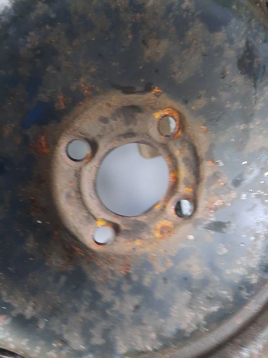 4 koła felgi opony zimowe 195/65 R15 Kormoran Renault Megane Scenic