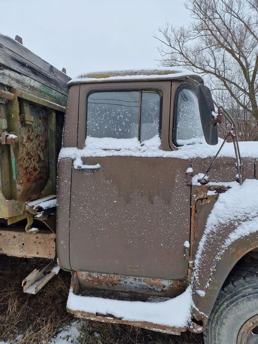 Зіл 130.               .