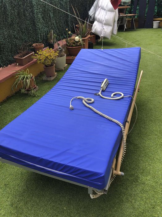 Cama Articulada (c/ Controlo) p/ Idoso64750792611203121