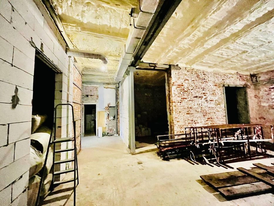 Продам приміщення в центрі міста, Каразіна/Мироносицька, М Університет