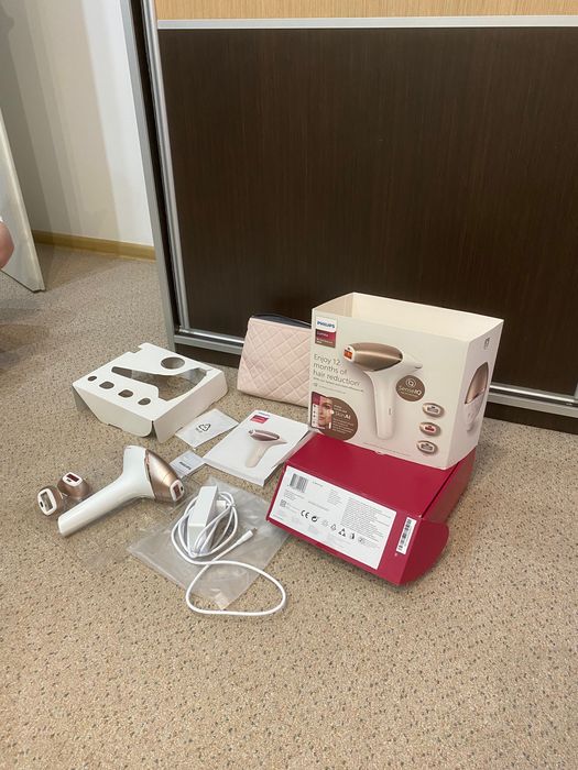 Depilator Philips Lumea 9900