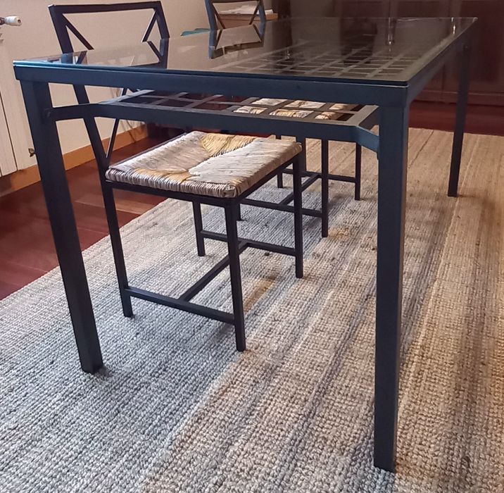 Mesa de sala de jantar