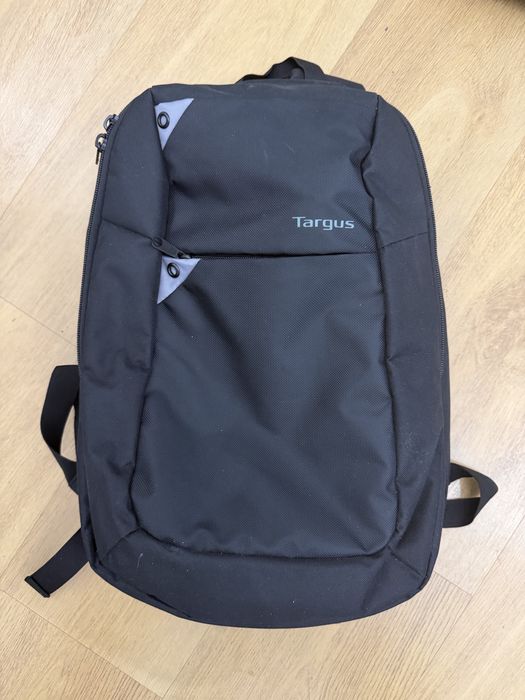 Laptop Gigabyte rtx 4050. i7 13gen +myszka i plecak