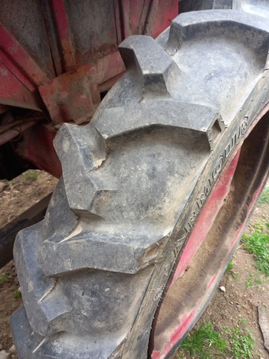 Продам Трактор  Т16