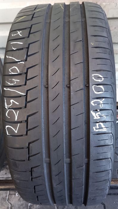 225/40/18 Continental Premium Contact 6 92Y