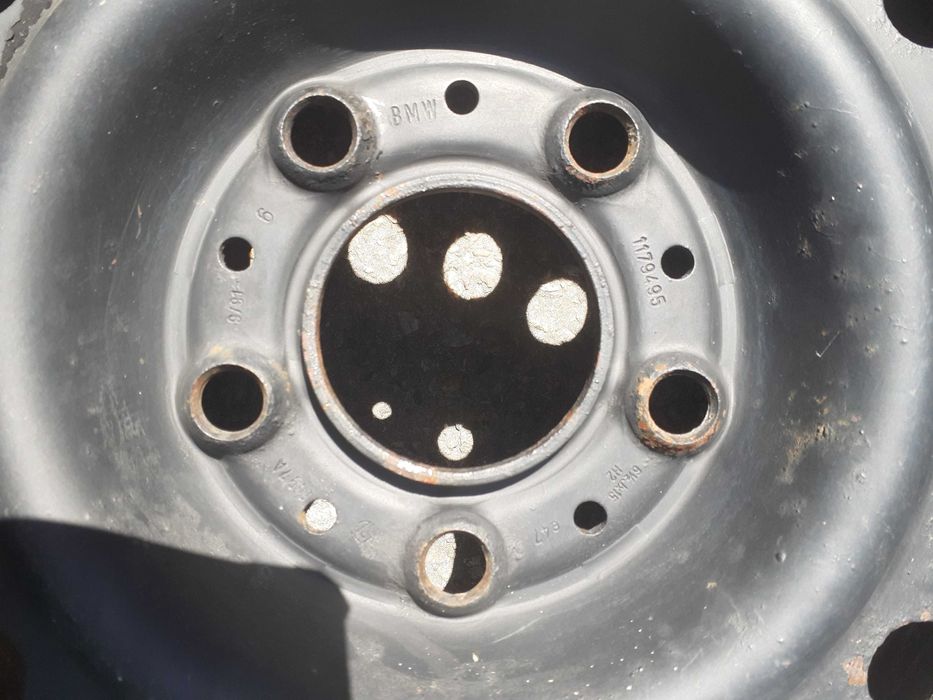 R 15. Диски BMW.