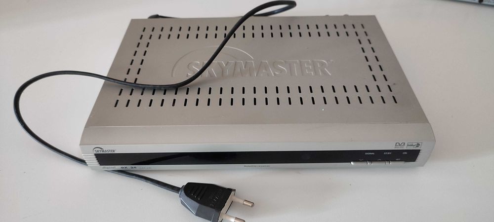 Receptor satélite skymaster DX-24