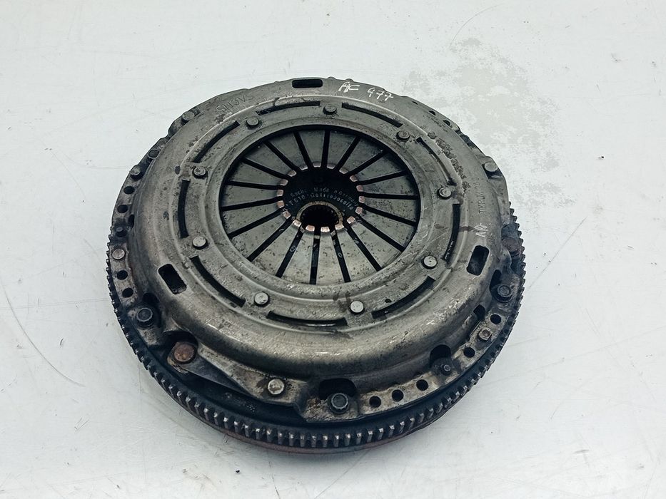 Bimassa AUDI A3 (8P1)