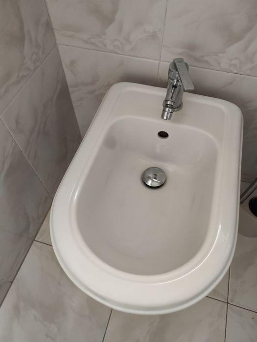 Bidé branco  indusa