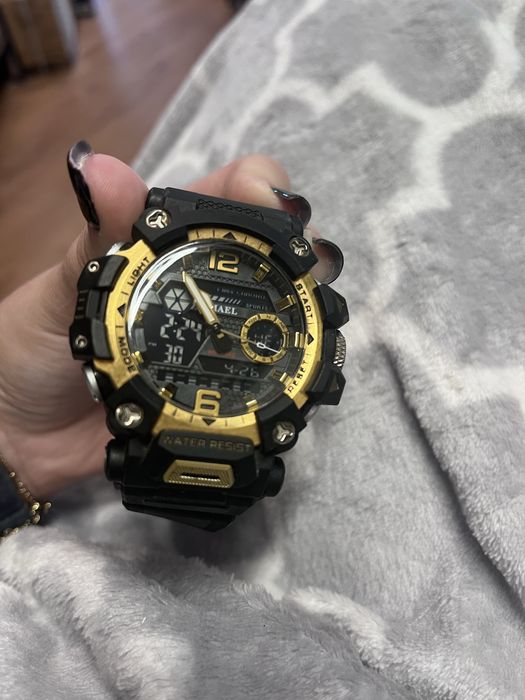 Zegarek meski  w bardzo dobrym  stanie