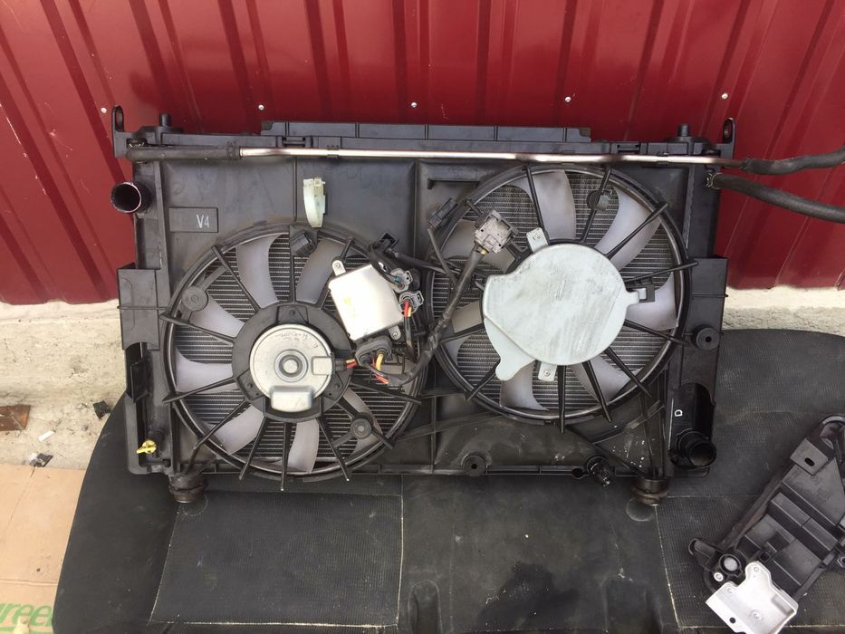 Дифузор радиаторы Lexus NX Toyota RAV4 2.5 hybrid