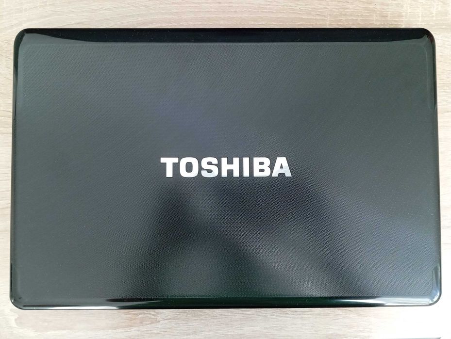Laptop Toshiba Satellite A660-186 – duży ekran 16"