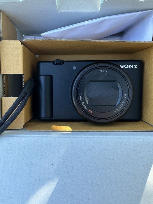 Digital Camera Sony Zv-1M2