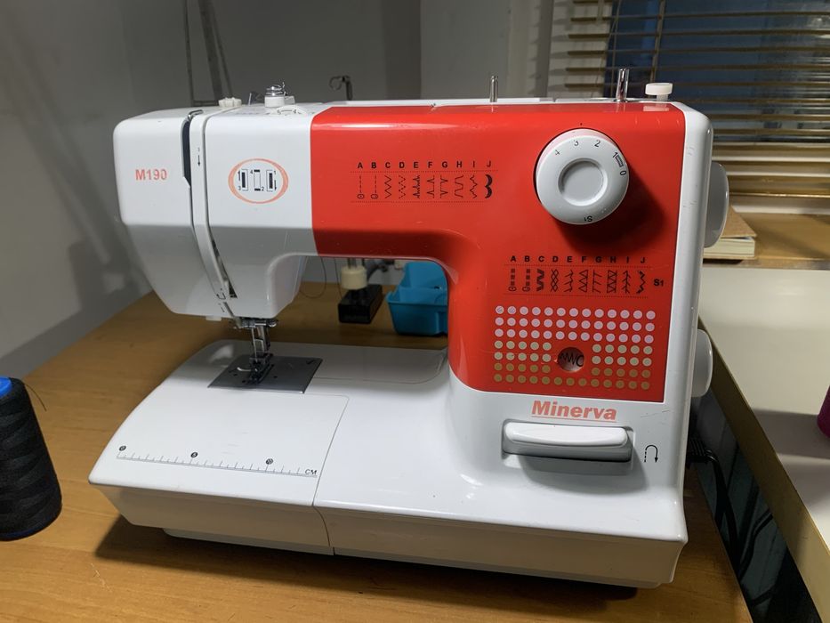Швейна машинка Minerva M290