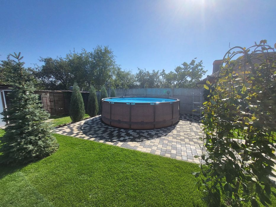 Басейн каркасний Bestway 427×107 і пісочний Фільтр Intex