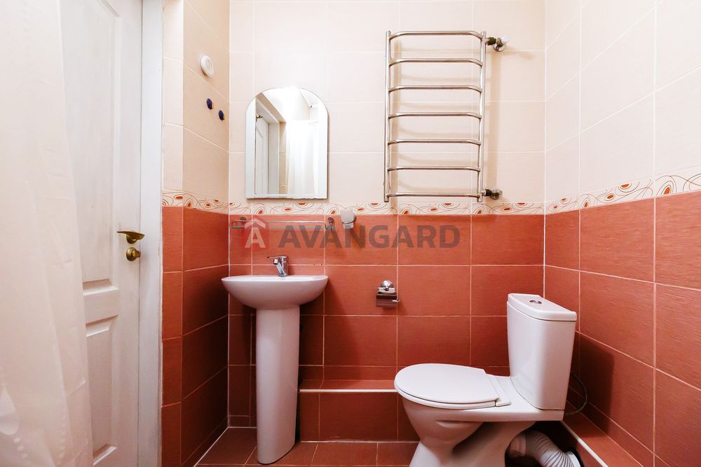 Продається квартира 121,8 кв.м Буча, Ірпінь, своє паркомісце