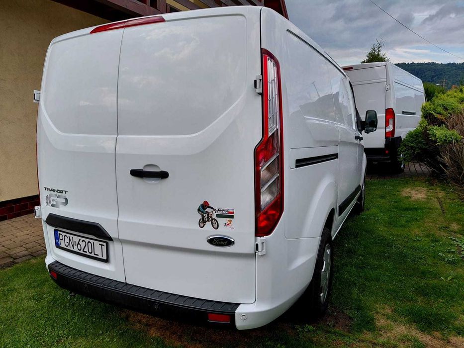 Transport, oferuję przewóz towarów, ładunków, Bus