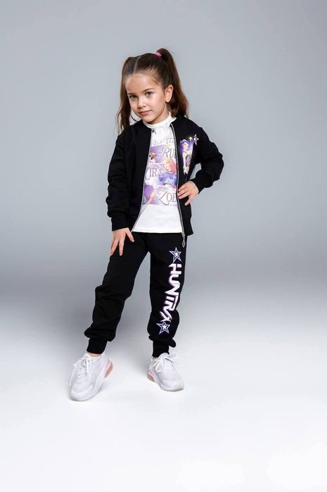 Dres Huntrix 3- częściowy