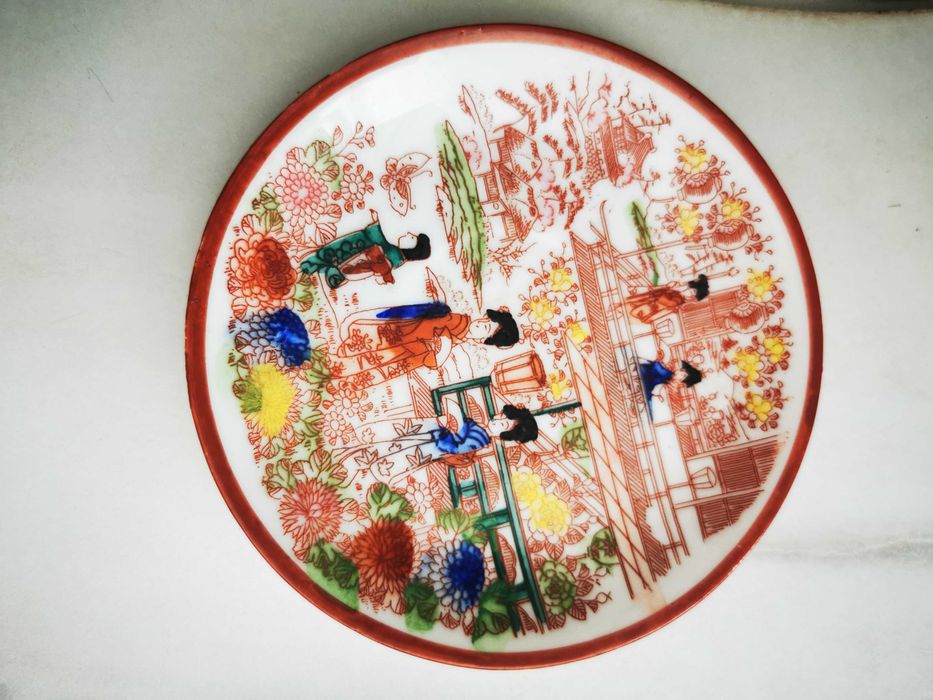 Porcelana japońska 5 talerzyków podstawki