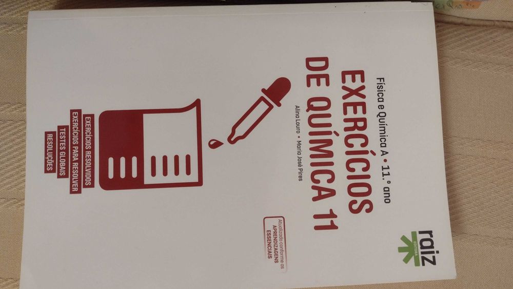 Physics and Chemistry Exam Preparation Books for 11th and 12th Grades, in Good Condition64564054860417122