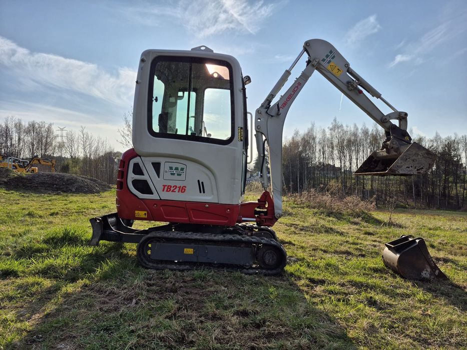 Takeuchi TB216  Minikoparka koparka Takeuchi TB216 z 2022r 695mth
