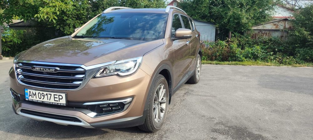 Автомобіль chery jetour x70