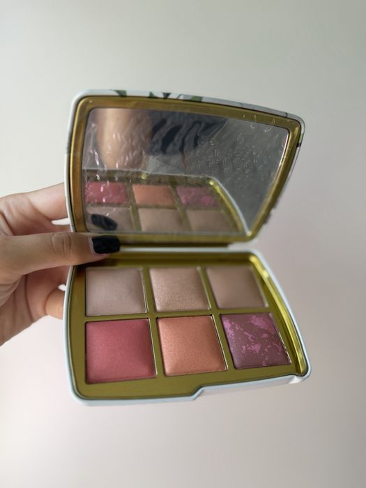 Палетка для обличчя Hourglass Ambient Lighting Edit Unlocked Palette Swan  Horse