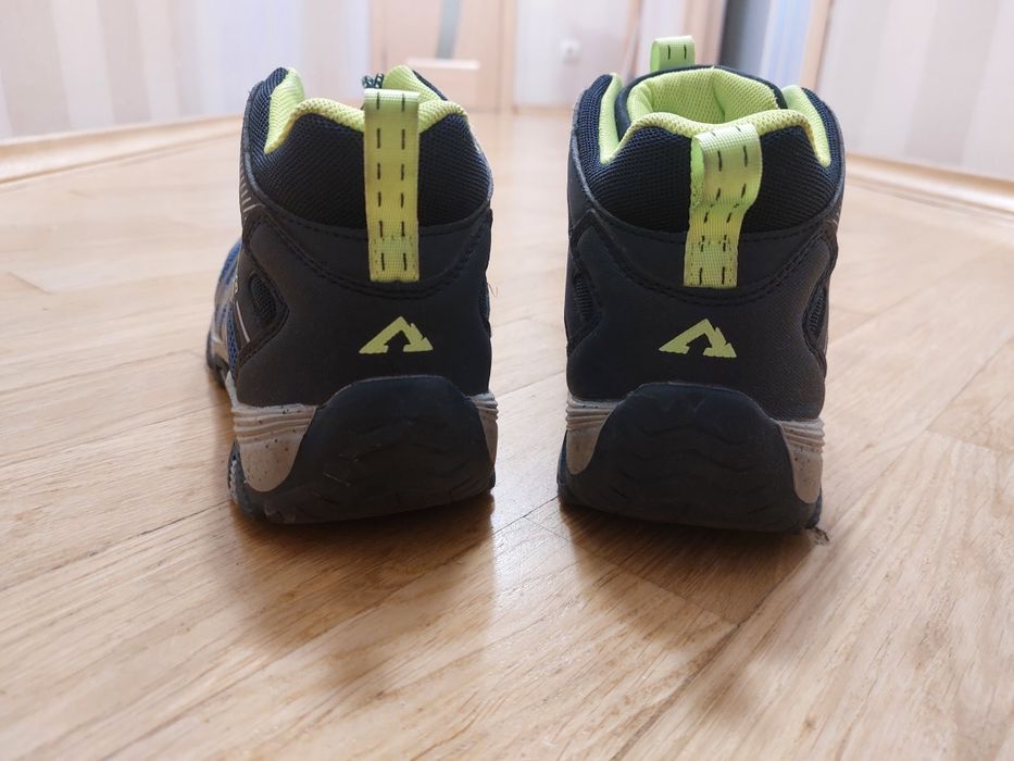 Високі кросівки Crossroad Dusty Mid 37 розмір