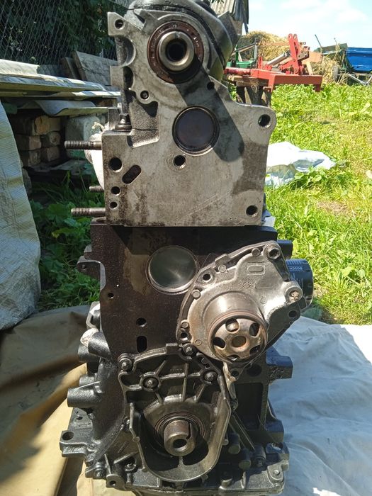 Продам двигун 1.9 Опель Віваро