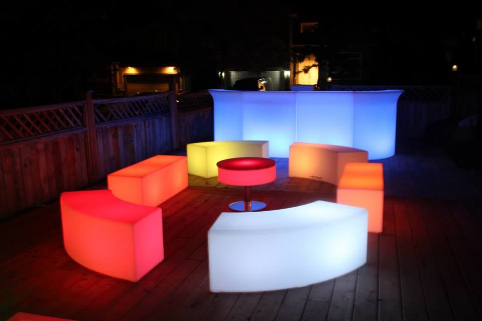 Moveis com luz para exterior