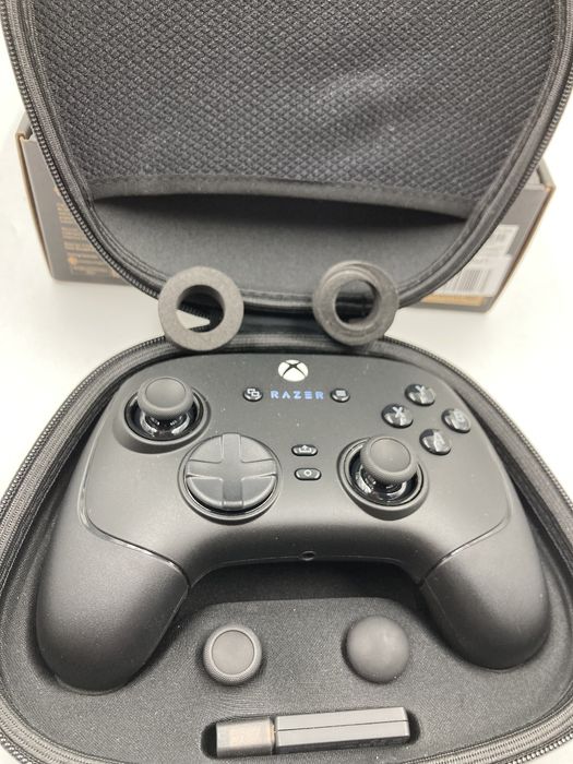 Kontroler Razer Wolverine V3 Pro