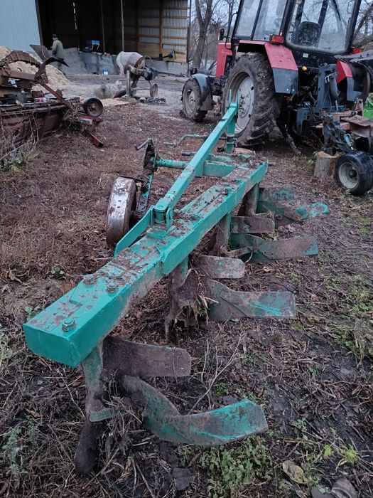 Плуг поляк правий