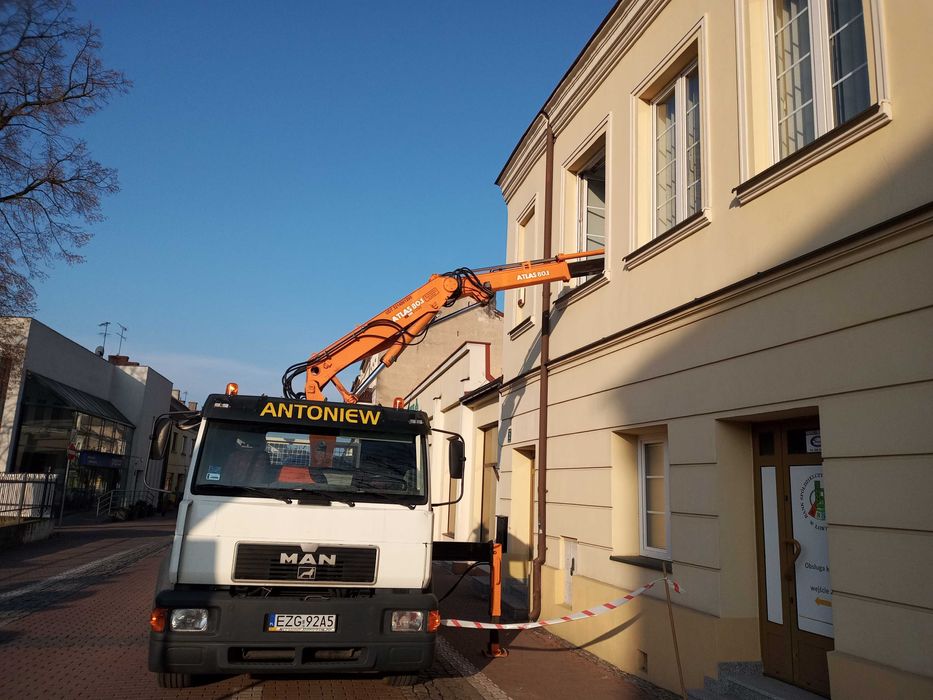 usługi transportowe wywrotem lub hds, dźwig